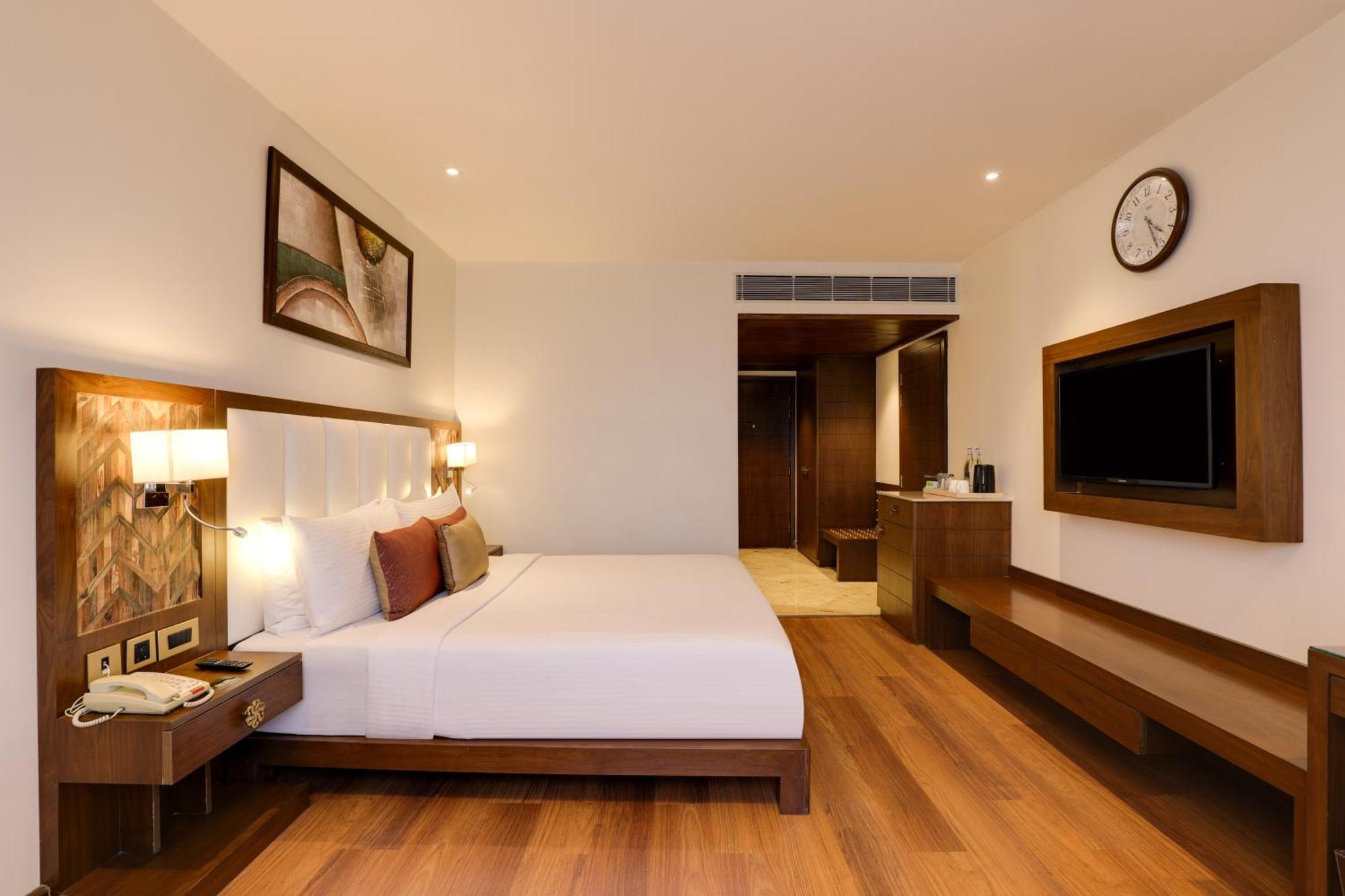 Saura Hotel, Agra - A Club Mahindra Associate Exterior foto
