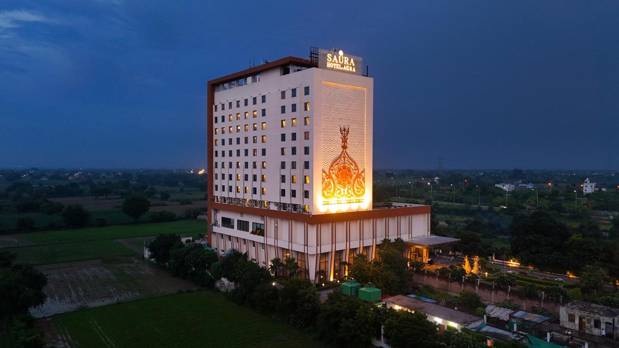 Saura Hotel, Agra - A Club Mahindra Associate Exterior foto